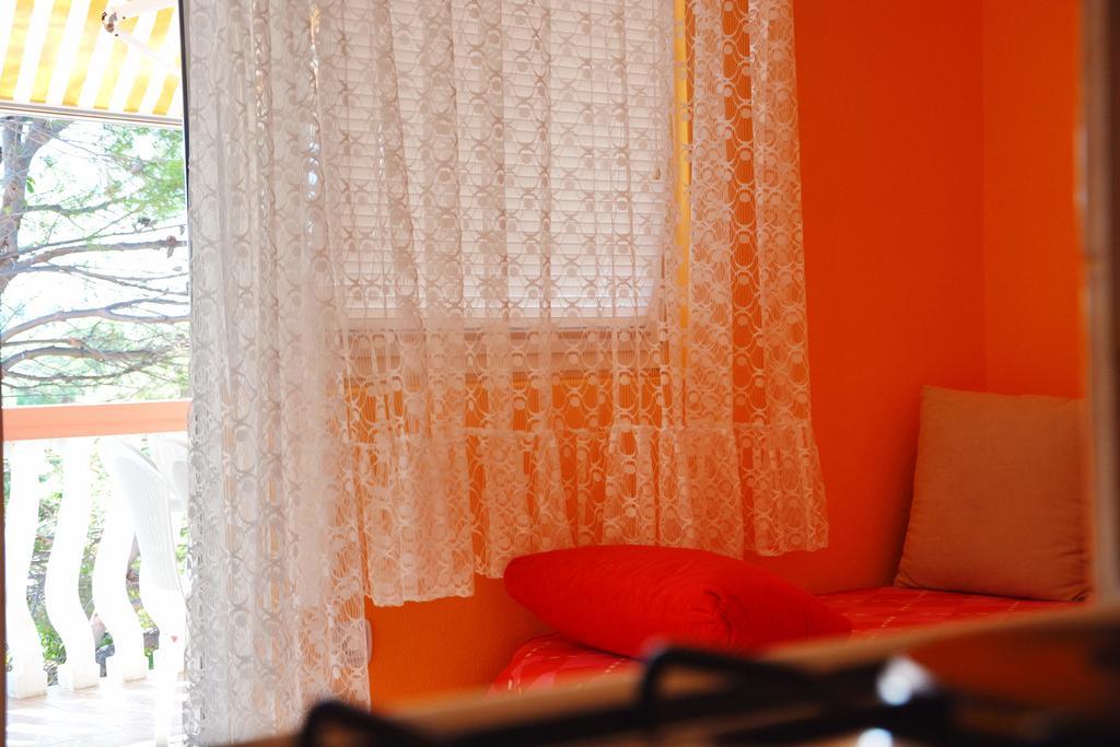 Apartments Sandra Вир Екстериор снимка