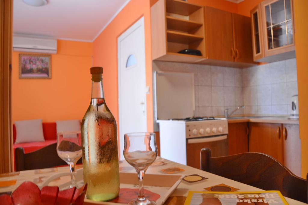 Apartments Sandra Вир Екстериор снимка