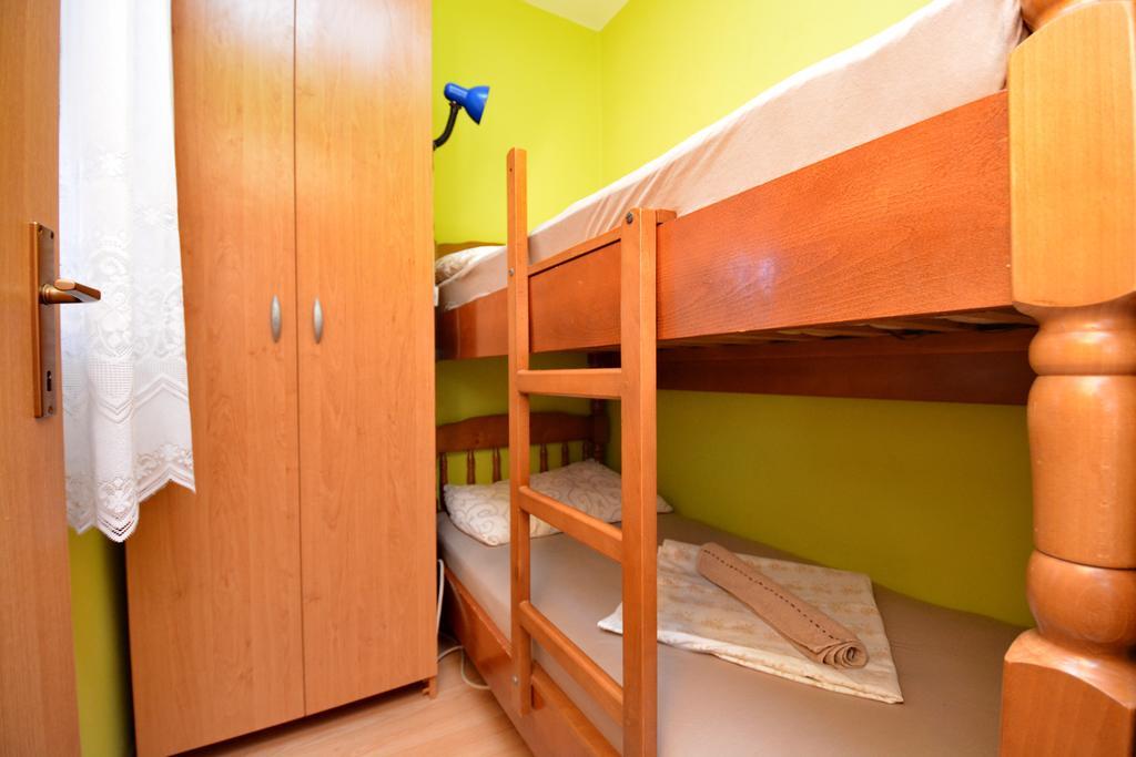 Apartments Sandra Вир Екстериор снимка