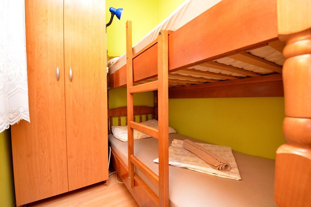 Apartments Sandra Вир Екстериор снимка